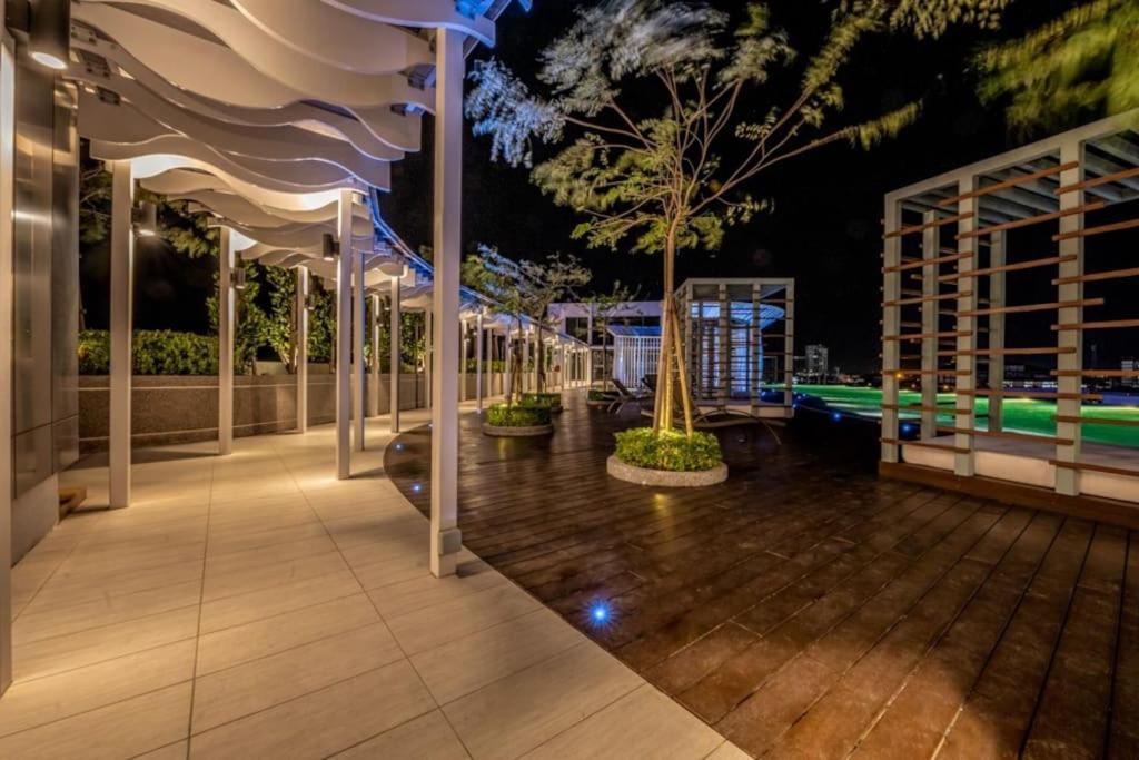 Sina Troika Residence Kota Bharu 2Br Wifi Netflix Pool Exterior foto